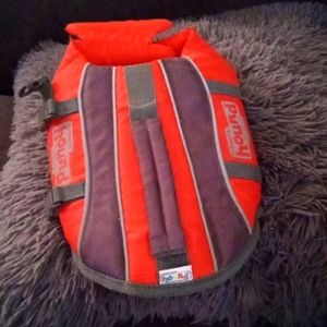 Dog life jacket